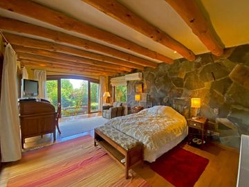 Casa con hermosa vista y acceso al Lago Ranco