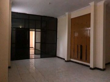 Rumah Kokoh dan Bebas Banjir 900 meter ke Kantor Lurah Bukit Duri