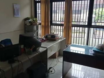 Rumah Kokoh dan Bebas Banjir 900 meter ke Kantor Lurah Bukit Duri