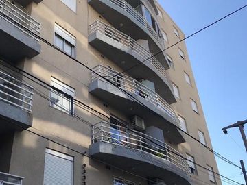 Departamento en venta 2 DORM . Alto Alberdi.  Excelente ubicación