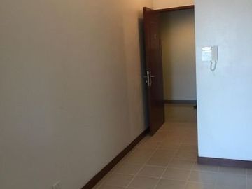 Makati condo for sale and rent to own near amorsolo rufino.