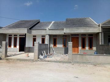 Cluster minimalis modern, bebas banjir, aman dan nyaman: Bandung