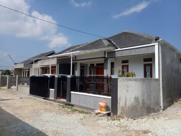 Cluster minimalis modern, bebas banjir, aman dan nyaman: Bandung