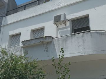 Venta PH 4 amb. Al frente