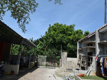 rumah indent dekat angkutan umum