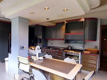 Casa en venta en Lomas Altas