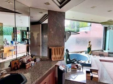 Casa en venta en Lomas Altas