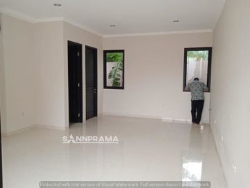 SarTin Rumah 2 Lantai Tanah Luas Dekat St Cisauk