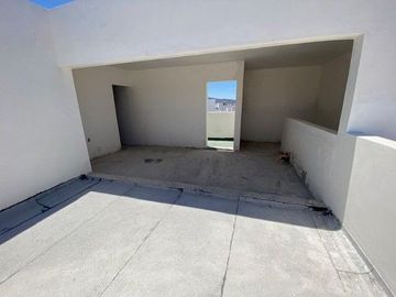 Se Vende Residencia en Grand Preserve Juriquilla, Roof Garden, Jardín, de Autor