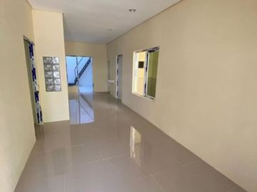 Rumah Baru Renovasi Darmo Indah Timur, Siap Huni Hadap Timur eladn