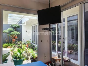 Dijual Rumah Greenwich Cluster Whitsands, BSD City Semi Furnished & Siap Huni