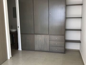 VENTA DEPARTAMENTO PERIFÉRICO 180