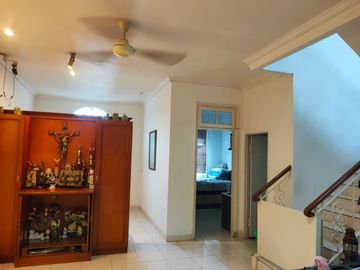 DIJUAL RUMAH RAPIH TERAWAT LOKASI STRATEGIS DI BANJAR WIJAYA