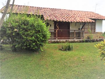 CASA CAMPESTRE  EN VENTA, CONDOMINIO EN ARMENIA QUINDIO , ViA AL CAIMO