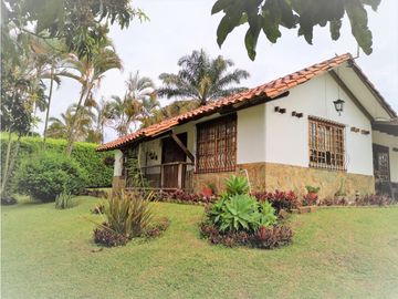 CASA CAMPESTRE  EN VENTA, CONDOMINIO EN ARMENIA QUINDIO , ViA AL CAIMO