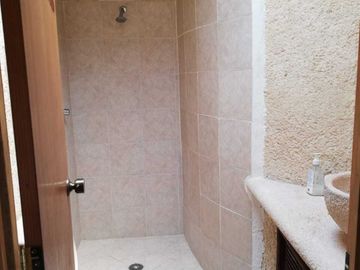 RENTA DE VILLA EN COSTA AZUL