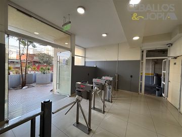 Departamento en venta de 1 dorm. en Estación Central