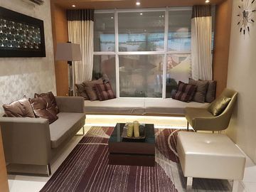 Penthouse Bi-Level For Sale in Six Senses Residences Pasay