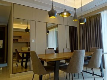 For Rent Beautiful 3BR Apartment with Pool View at Pondok Indah