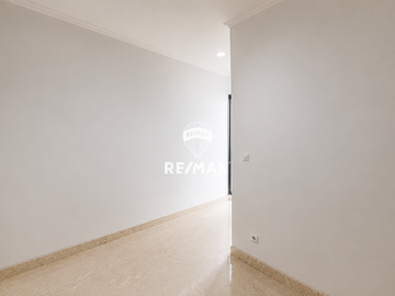 DIJUAL CEPAT! Rumah Brand New Sutera Winona Alam Sutera, View Depan Taman