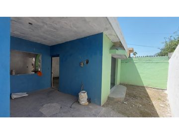 CASA EN VENTA EN COL. GARZA NIETO. ALF