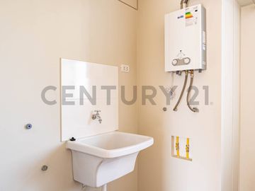 SANTA BEATRIZ: SE VENDE LINDO DEPARTAMENTO CON EXCELENTE UBICACION