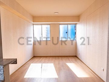 SANTA BEATRIZ: SE VENDE LINDO DEPARTAMENTO CON EXCELENTE UBICACION