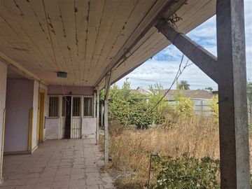 Casa en venta de 6 dorm. en calle Latorre en Santa María