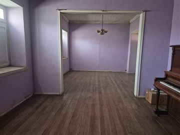 Casa en venta de 6 dorm. en calle Latorre en Santa María