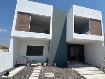 Se Vende Casa en Preserve Juriquilla con Alberca Propia, 4 Recamaras, Lujo