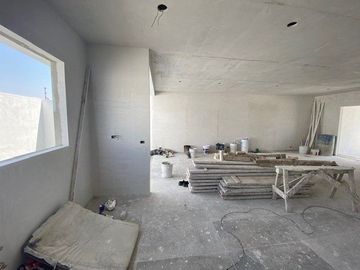 Se Vende Casa en Preserve Juriquilla con Alberca Propia, 4 Recamaras, Lujo