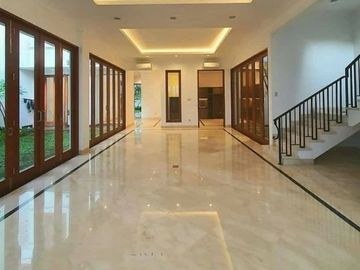 Rumah baru renovasi, SHM, Swimming Pool, Pondok Indah, Jakarta Selatan