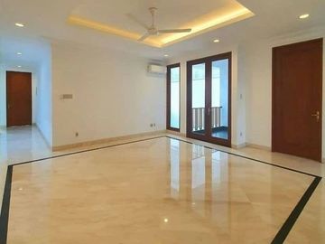 Rumah baru renovasi, SHM, Swimming Pool, Pondok Indah, Jakarta Selatan
