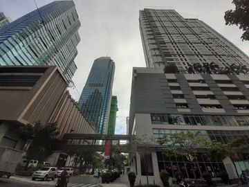 1 BEDROOM SUITE IN THE SEASONS RESIDENCES BGC