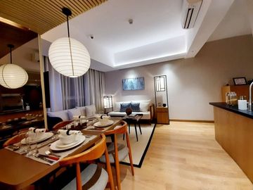 1 BEDROOM SUITE IN THE SEASONS RESIDENCES BGC