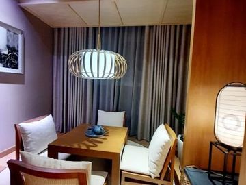 1 BEDROOM SUITE IN THE SEASONS RESIDENCES BGC