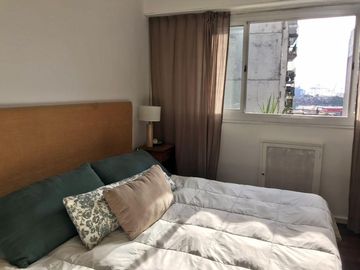 VENTA DUPLEX CON TERRAZA DE 3 AMBIENTES EN RECOLETA