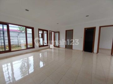 Rumah 1 Lantai Lingkungan Nyaman di Gandul Brigif Cinere dekat ke Tol