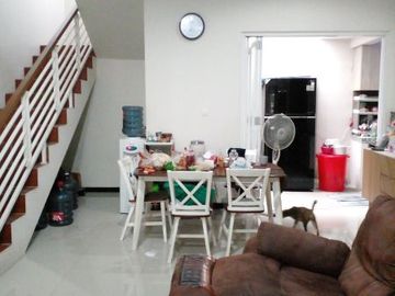 BU CEPAT rumah 2 lantai dekat metro indah mall bandung