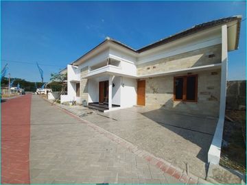Jual Rumah Dalam Perumahan Mewah Selatan Terminal Klaten