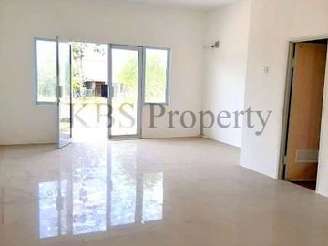 Dijual/Disewa Townhouse 2 Lt Central Raya (Batu Aji) Type 80/70 -