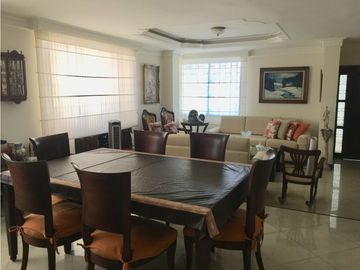 VENTA DE  APARTAMENTO EN ALTOS DE RIOMAR, BARRANQUILLA