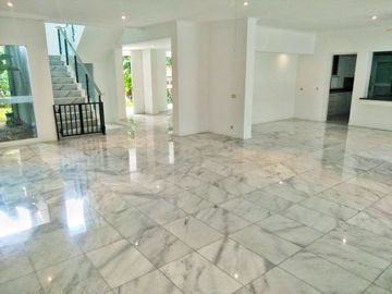 For Rent Town House at Komplek Lembong Cipete & Unfurnished HSE-A0251