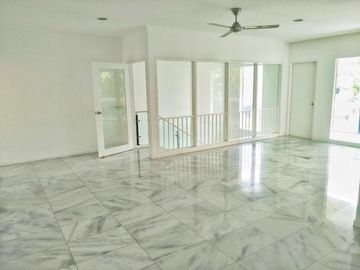 For Rent Town House at Komplek Lembong Cipete & Unfurnished HSE-A0251