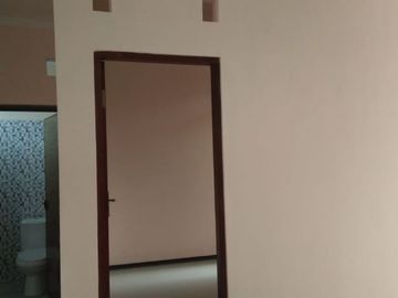 RUMAH MINIMALIS DEKAT JALAN RAYA BALI