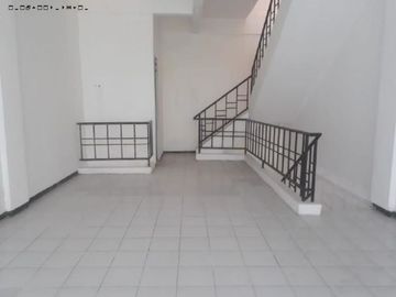 Ruko 3 lantai di Rungkut Megah