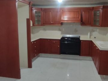 SE RENTA EXCELENTE CASA