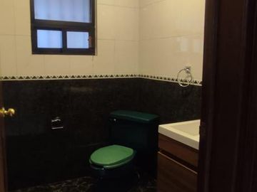 SE RENTA EXCELENTE CASA
