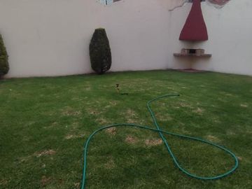 SE RENTA EXCELENTE CASA
