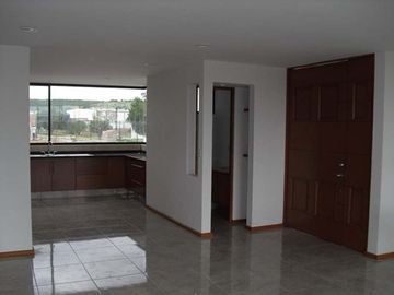 En Venta Casa en Balvanera Polo Country Club, En La Mejor Zona de Querétaro !!